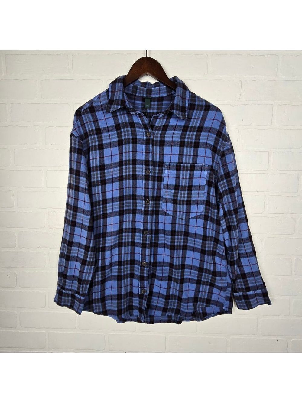 Wild Fable Blue Flannel Button down Shirt Size Medium